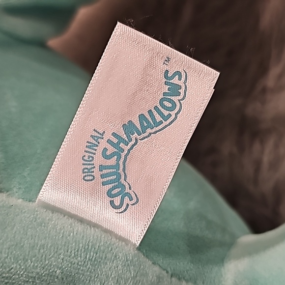 Squishmallows Hugmallows Miles the Dragon - Picture 4 of 7